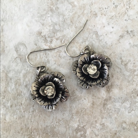 Premiere Designs earrings