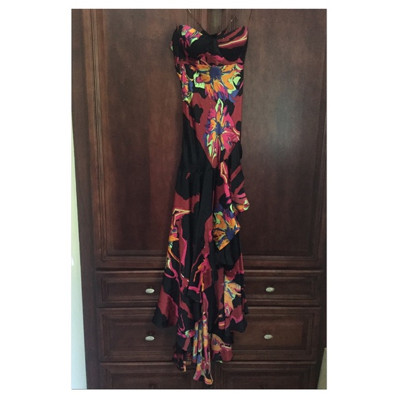 Stunning Silk Dress Russian Designer - Picture 4 of 4