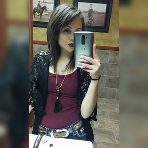 Meet your Posher, Veronica