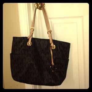 Michael Kors tote