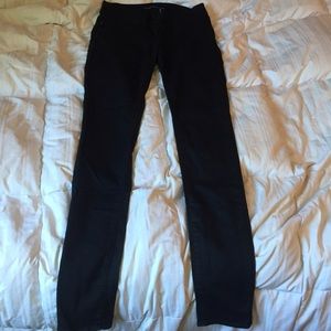 Rock & Republic black snakeprint skinny jeans