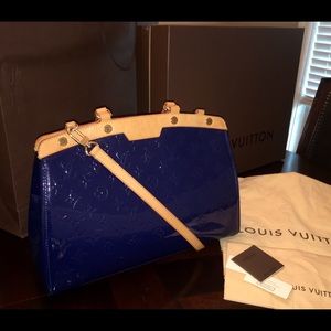 Louis Vuitton MM Brea Handbag Grande Bleu Color