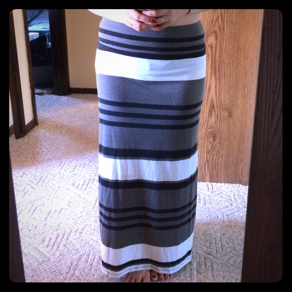 Striped maxi skirt