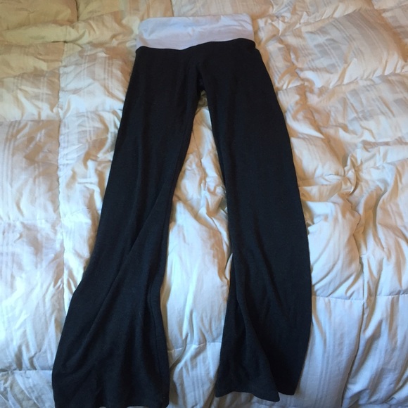 Authentic solow foldover yoga pants!