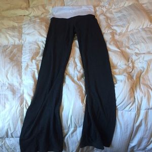 Authentic solow foldover yoga pants!