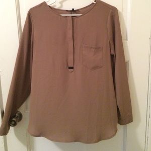 Tan long sleeve flowy dress shirt / blouse