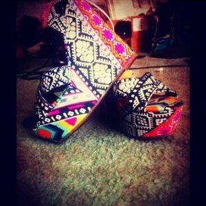 Selina platform multicolor wedges