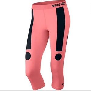Nike Pro Training Running Tennis Capri Pants