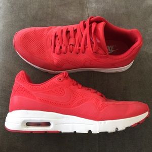 NIKE AIR MAX 1 ULTRA MOIRE