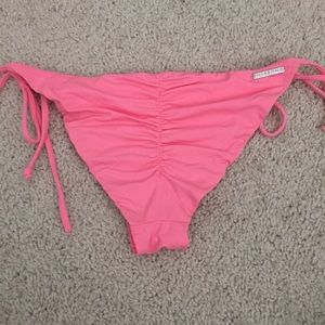 Billabong Swimwear: bikini bottom