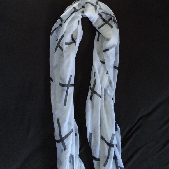 Large light weight scarf