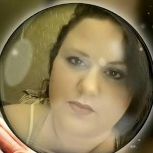 Meet your Posher, Kindra