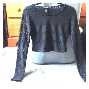 Black cut out crop top forever21