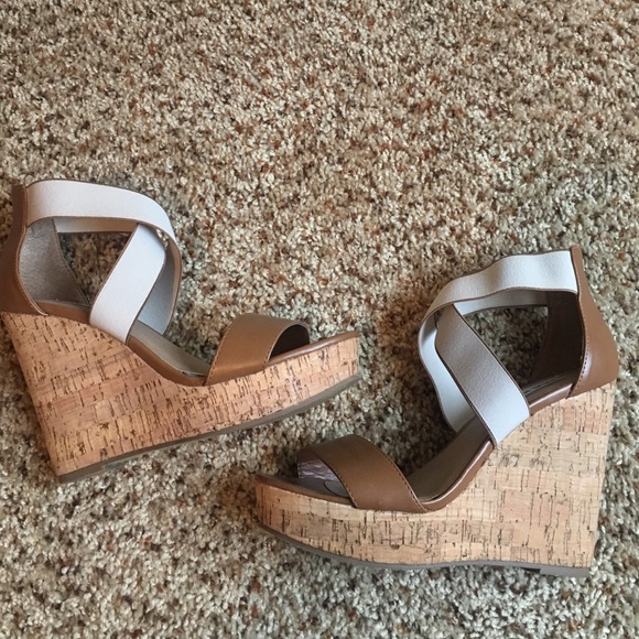 Steve Madden wedges