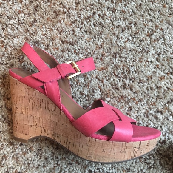 Franco Sarto wedges