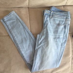 American Eagle Jeggings. Size 2. Never worn.