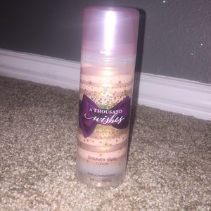 bath & body works lotion!