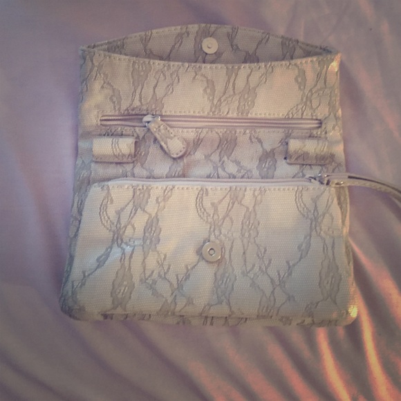 Nine West Wallet/ Clutch!