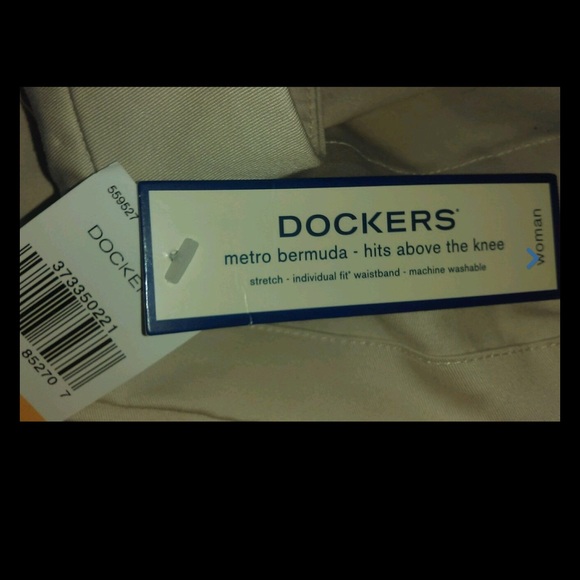 Brown tan khaki Bermuda shorts LOT o 2 SOLD - Picture 3 of 4