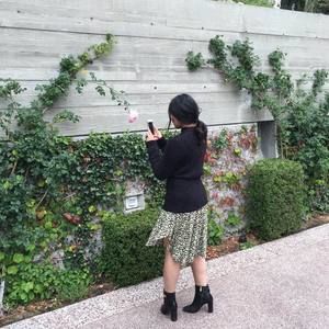 Meet your Posher, Neysa