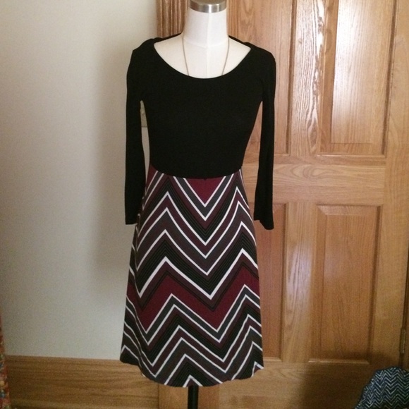 SOLD New York & Co Chevron Dress