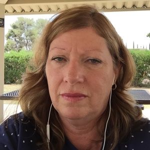 Meet your Posher, Sharon