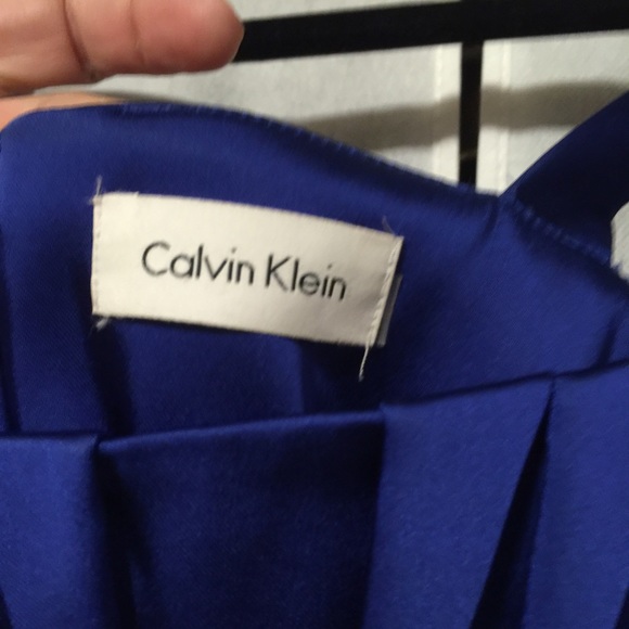 Calvin Klein dress - Picture 3 of 3