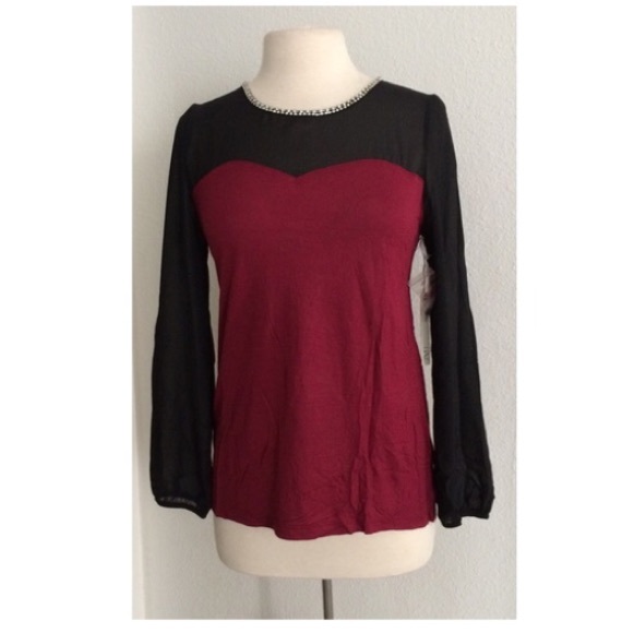 🚫Red/ black top - Picture 2 of 3