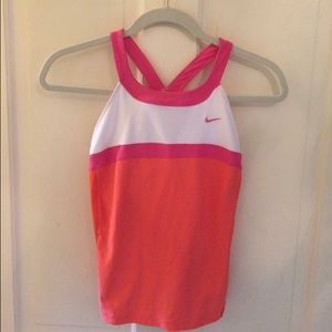Nike women's sport top size small