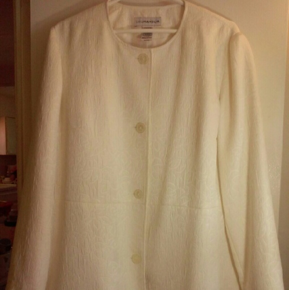 Sag Harbor Jackets & Blazers - Plus SIze  SAG HARBOR Long Jacket / Coat Size 18