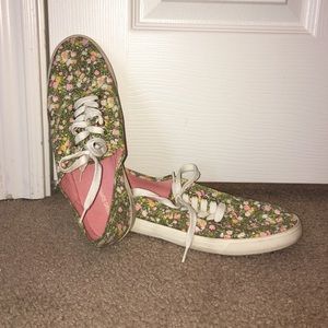 Floral Canvas Shoes