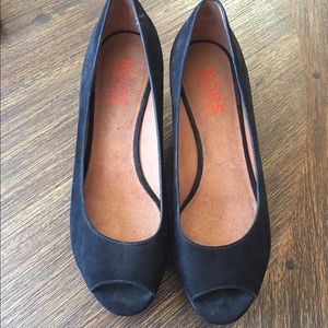Michael Kors - Black platform shoes