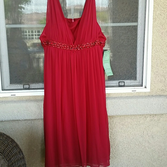 Jessica Howard Evenings Dress