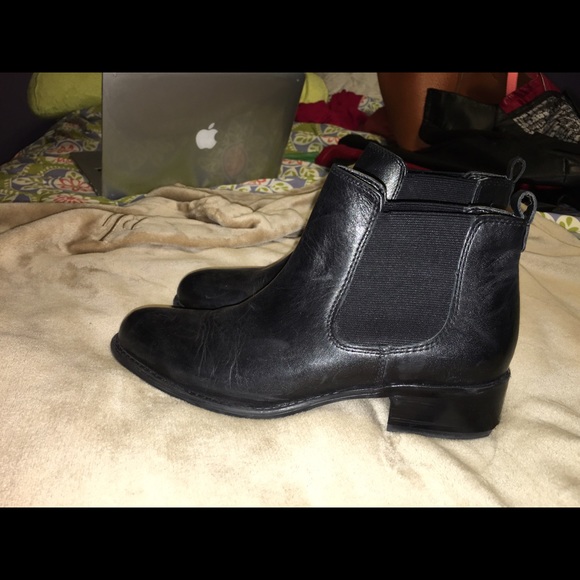 Chelsea boots