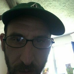 Meet your Posher, Thomas