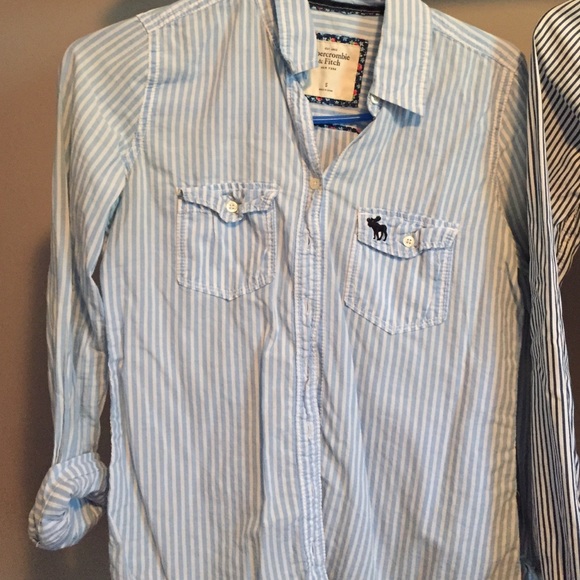 Abercrombie and Hollister buttons downs. - Picture 2 of 3