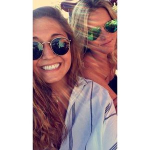 Meet your Posher, Morgan