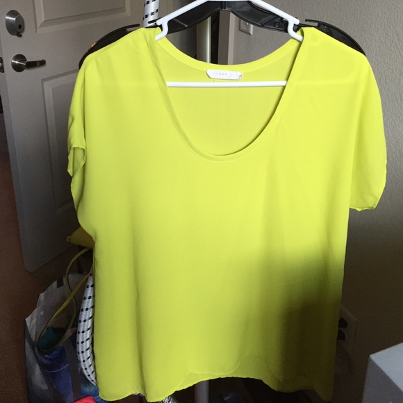 Lush oversized chiffon top