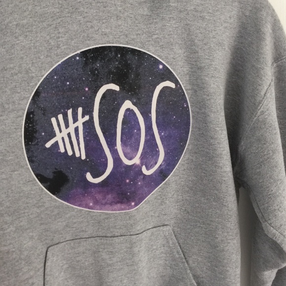 5SOS Sweatshirt - Picture 3 of 4