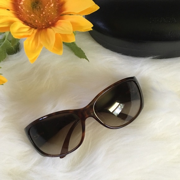 Prada sunglasses in brown tortoise - Picture 1 of 3