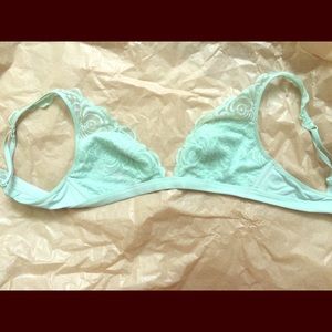 Vs PINK Mint Lace Bralette