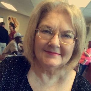 Meet your Posher, Vivian