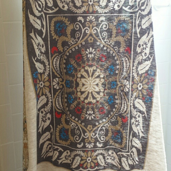 Tank top - Picture 2 of 3