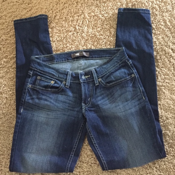 Levi's 524 skinny jeans