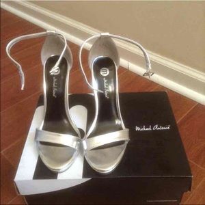 Sexy Silver Michael Antonio heels