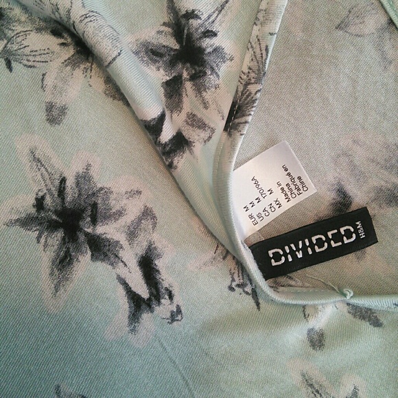 Top - Picture 3 of 3