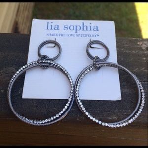 Lia Sophia " Stand Out" Earrings