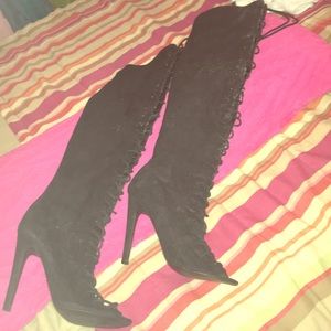Thigh High Lace up Boots with Heel! Size 11