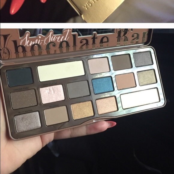 TRADE FOR ALEX DO NOT BUY- CHOCOLATE PALETTE
