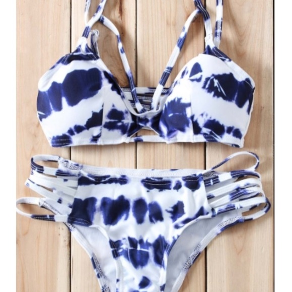 Cute Strappy Bikini Set